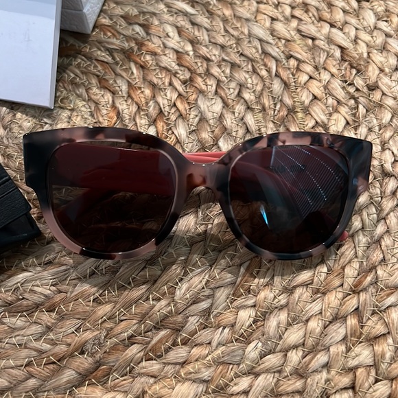 DIOR WILDIOR SUNGLASSES - Picture 2 of 8